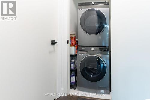 #1402 -155 Legion Rd N, Toronto, ON - Indoor Photo Showing Laundry Room
