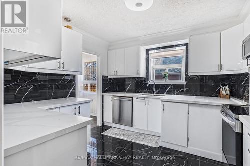 7 Harefield Dr, Toronto, ON - Indoor Photo Showing Kitchen