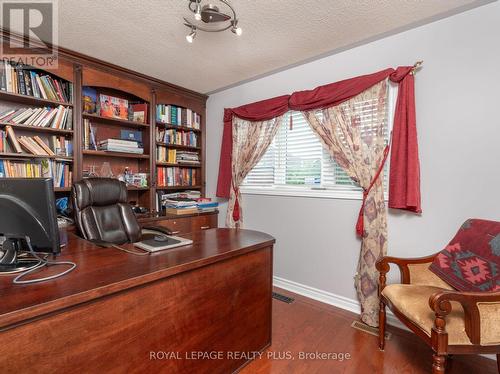 3546 Trelawny Circ, Mississauga, ON - Indoor Photo Showing Office
