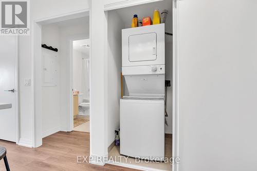 #604 -408 Brown'S Line Line, Toronto, ON - Indoor Photo Showing Laundry Room