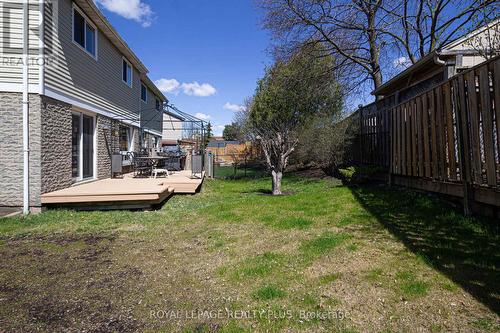 619 Beaver Crt, Milton, ON - Outdoor With Deck Patio Veranda With Exterior