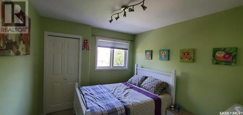 1243 Kerr Road, Saskatoon, SK - Indoor Photo Showing Bedroom