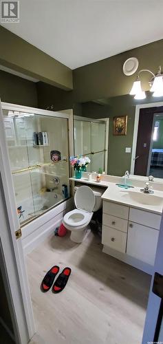 1243 Kerr Road, Saskatoon, SK - Indoor Photo Showing Bathroom