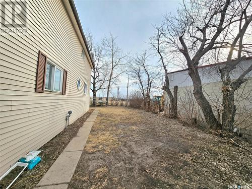 464 1St Avenue E, Melville, SK - Outdoor