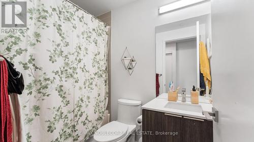 #1303 -50 Ordnance St, Toronto, ON - Indoor Photo Showing Bathroom