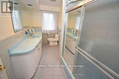 114 Citation Drive, Toronto, ON - Indoor Photo Showing Bathroom