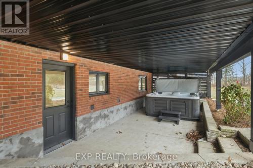 539 Sawmill Rd, Pelham, ON - Outdoor With Exterior