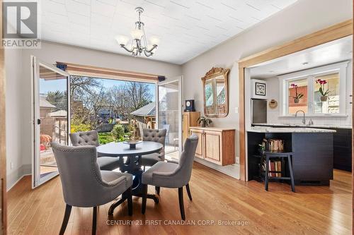 839 Dufferin Avenue, London, ON - Indoor Photo Showing Dining Room
