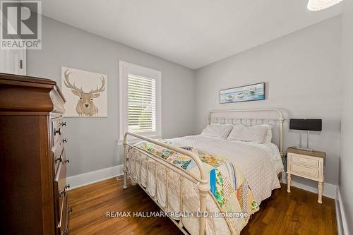 1645 Highway 518, Kearney, ON - Indoor Photo Showing Bedroom