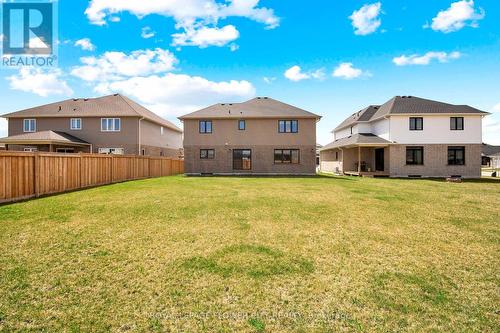 4 Clover Circle, St. Thomas, ON - Outdoor With Backyard With Exterior