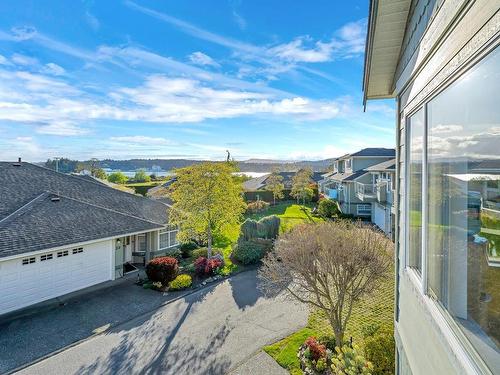 21-126 Hallowell Rd, View Royal, BC - Outdoor With View