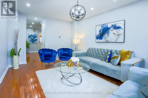 5 Ponymill Dr, Toronto, ON - Indoor Photo Showing Living Room