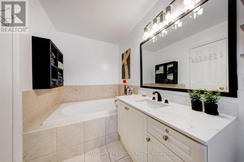 159 Shale Crescent, Vaughan, ON - Indoor Photo Showing Bathroom
