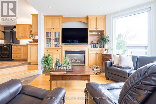 281 Puddicombe Road, Midland, ON - Indoor Photo Showing Living Room With Fireplace