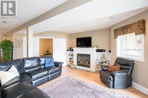 281 Puddicombe Road, Midland, ON - Indoor Photo Showing Living Room With Fireplace