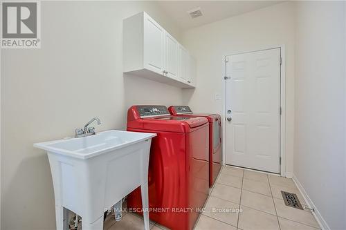 21 Chetholme Place, Halton Hills, ON - Indoor Photo Showing Laundry Room
