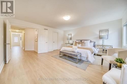 452 Grindstone Tr, Oakville, ON - Indoor Photo Showing Bedroom