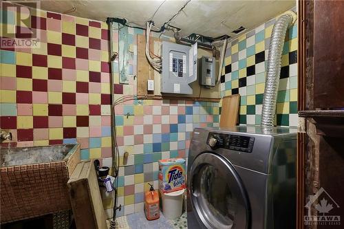 Laundry basement - 189 Preston Street, Ottawa, ON - Indoor Photo Showing Laundry Room