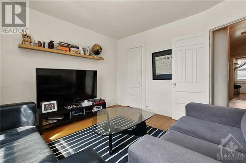 Upper living area - 189 Preston Street, Ottawa, ON - Indoor Photo Showing Living Room