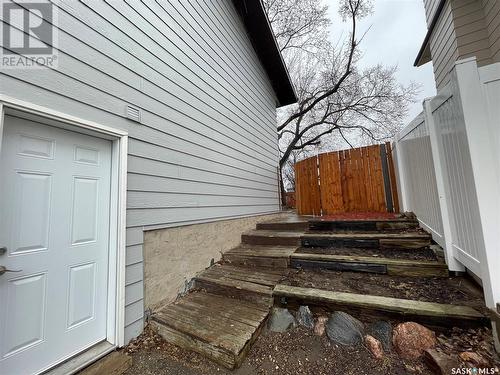 15 Frere Street, Kindersley, SK - Outdoor With Exterior