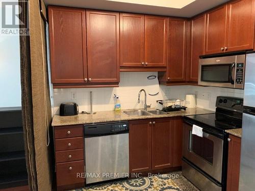 #317 -736 Spadina Ave, Toronto, ON - Indoor Photo Showing Kitchen With Double Sink