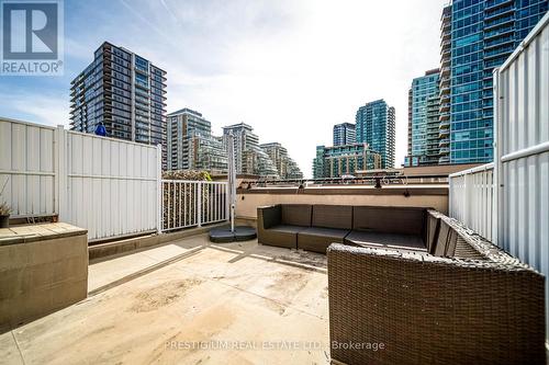 #726 -42 Western Battery Rd, Toronto, ON - Outdoor