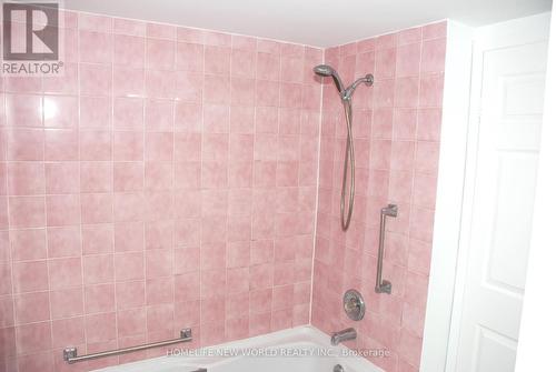305 - 4727 Sheppard Avenue E, Toronto, ON - Indoor Photo Showing Bathroom