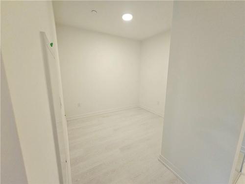 415 Main Street|Unit #505, Hamilton, ON - Indoor Photo Showing Other Room