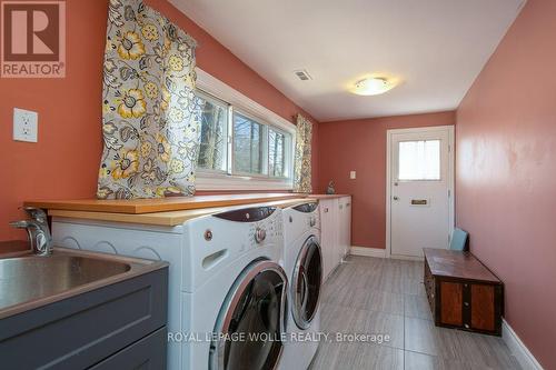 176 Greenbrook Dr, Kitchener, ON - Indoor Photo Showing Laundry Room