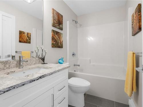 2816 Lunar Crt, Langford, BC - Indoor Photo Showing Bathroom