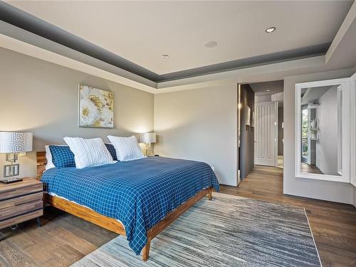 3759 Oak Crest Pl, Nanaimo, BC - Indoor Photo Showing Bedroom