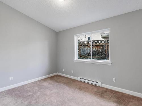 4268 Westervelt Pl, Saanich, BC - Indoor Photo Showing Other Room