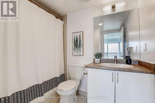 #309 -8 Trent Ave, Toronto, ON - Indoor Photo Showing Bathroom