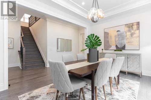 139 Milky Way Drive, Richmond Hill, ON - Indoor Photo Showing Dining Room