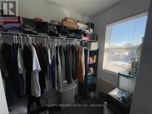 988 Prosperity Crt, London, ON - Indoor With Storage