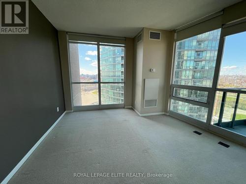#2202 -219 Fort York Blvd, Toronto, ON - Indoor Photo Showing Other Room