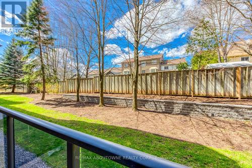 #115 -2199 Sixth Line, Oakville, ON - Outdoor With Balcony