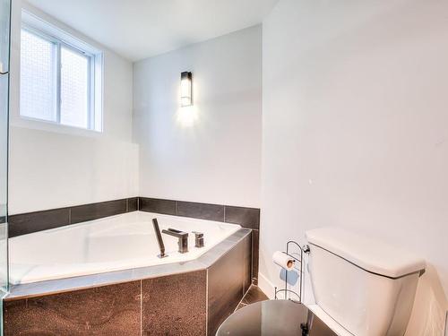 Bathroom - 101-6 Rue Chénier, Saint-Philippe, QC - Indoor Photo Showing Bathroom