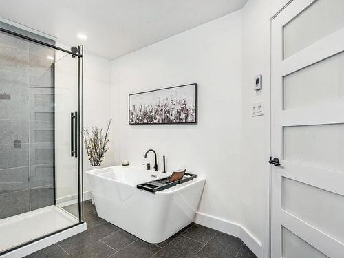 Salle de bains - 17400 Rue Notre-Dame, Mirabel, QC - Indoor Photo Showing Bathroom