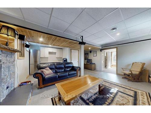 1097 Ferrier Ave, Innisfil, ON - Indoor Photo Showing Basement