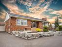 5117 Canborough Rd, West Lincoln, ON  - Outdoor 