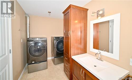 873 Route 102, Swan Creek, NB - Indoor Photo Showing Laundry Room