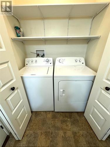 7 Kennedy Place, Grand Falls - Windsor, NL - Indoor Photo Showing Laundry Room