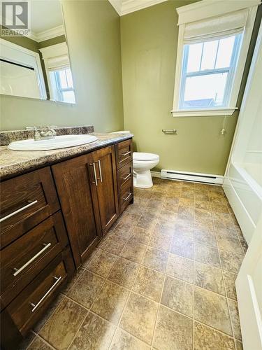 7 Kennedy Place, Grand Falls - Windsor, NL - Indoor Photo Showing Bathroom