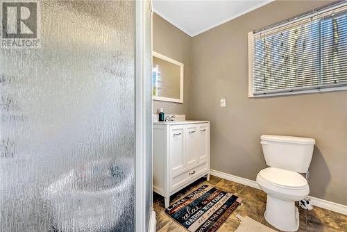 375A Lakeshore Drive, Mindemoya, ON - Indoor Photo Showing Bathroom