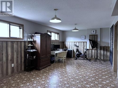 347 County Rd 19 Road, Prince Edward County, ON - Indoor Photo Showing Other Room