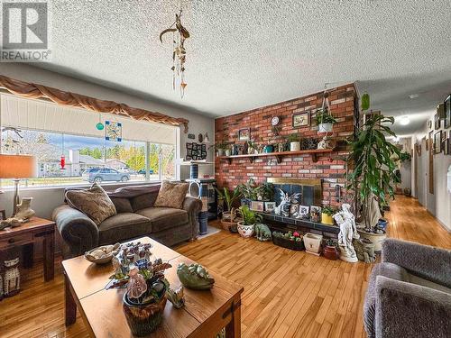 3611 Cottonwood Crescent, Terrace, BC - Indoor Photo Showing Living Room With Fireplace