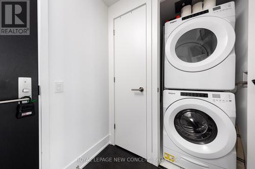 3508 - 403 Church Street, Toronto, ON - Indoor Photo Showing Laundry Room