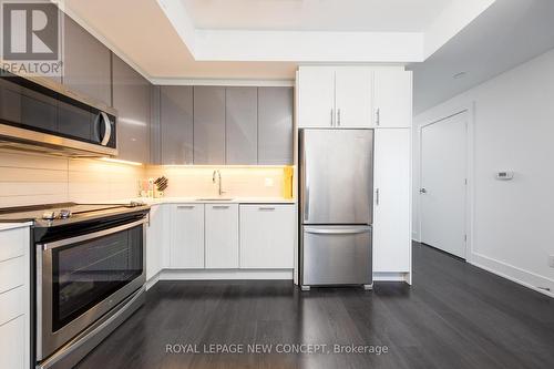3508 - 403 Church Street, Toronto, ON - Indoor Photo Showing Kitchen With Stainless Steel Kitchen With Upgraded Kitchen