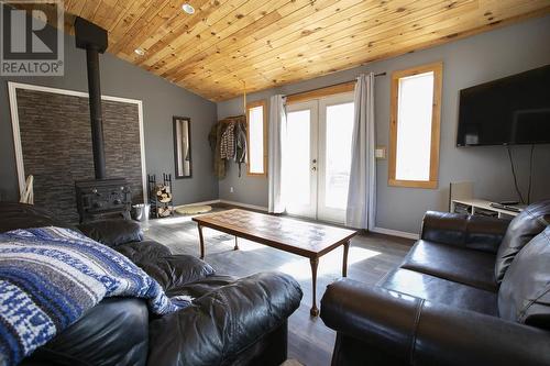 Lot 12 Off 10Th Side Rd, Jocelyn Township, ON - Indoor Photo Showing Living Room